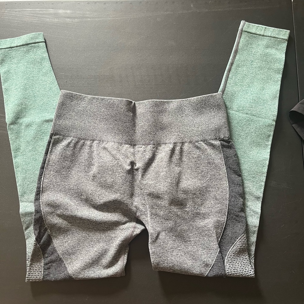 Stylish Gray and Green Women's Leggings